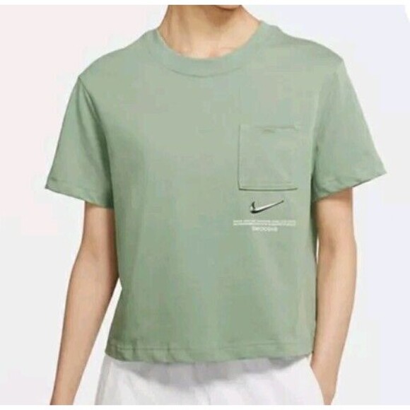 Nike Sportswear Swoosh 3D Logo Loose Breathable Cropped T-shirt Women's Large - Picture 1 of 7